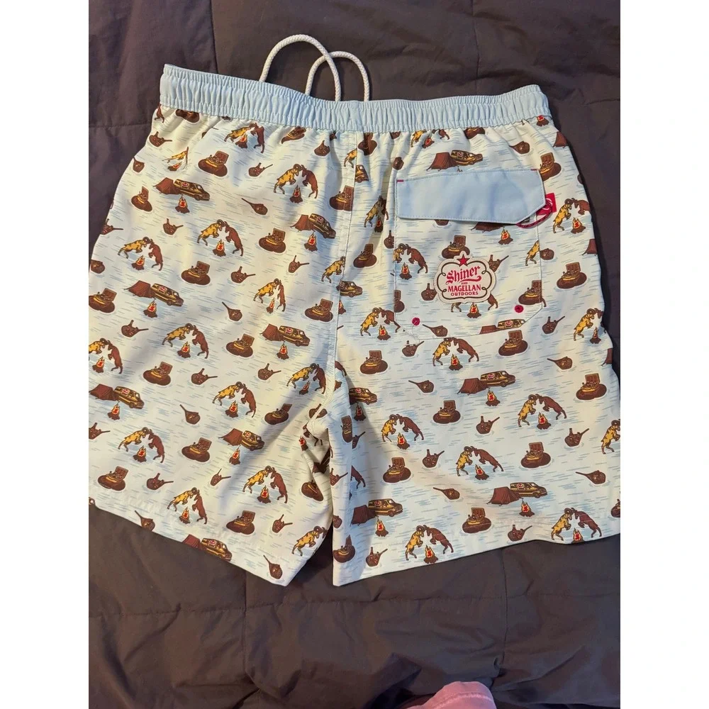 Magellan Outdoors Shiner Beer Swim Trunks Mens Large Blue Camping Print